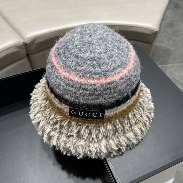 Gucci古奇 秋冬新款专柜同步渔夫帽 爆款出货 超级好搭 新款上架